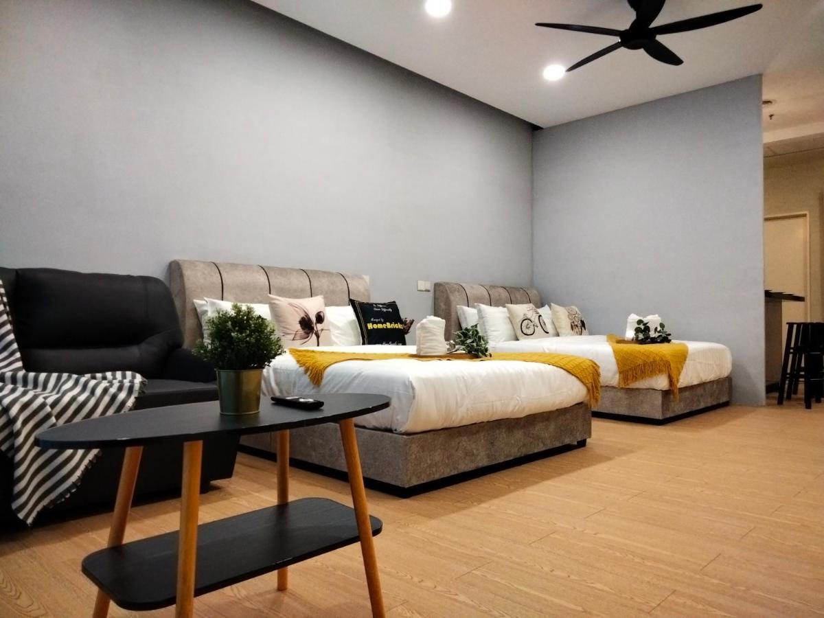 Apartment Bangsar Trade Center 4pax I Homebrickz