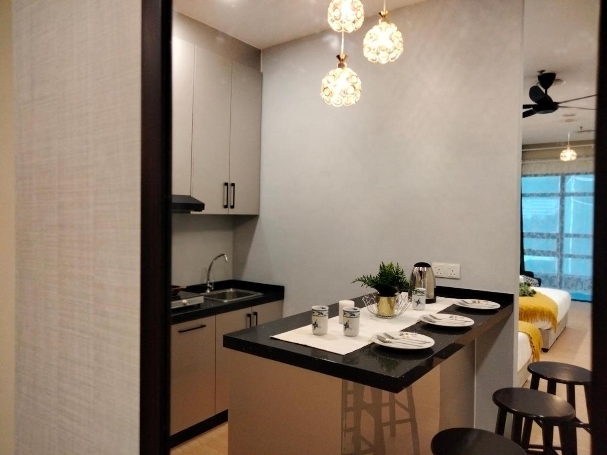 Apartment Bangsar Trade Center 4pax I Homebrickz Kuala Lumpur