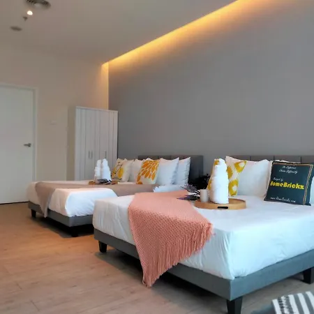 Bangsar Trade Center Studio 4Pax I Homebrickz Kuala Lumpur Exterior photo